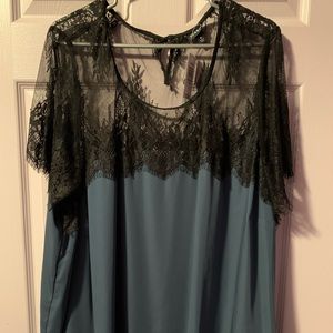 Torrid womanβs dress shirt